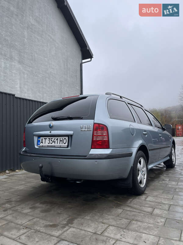 Универсал Skoda Octavia 2003 в Надворной