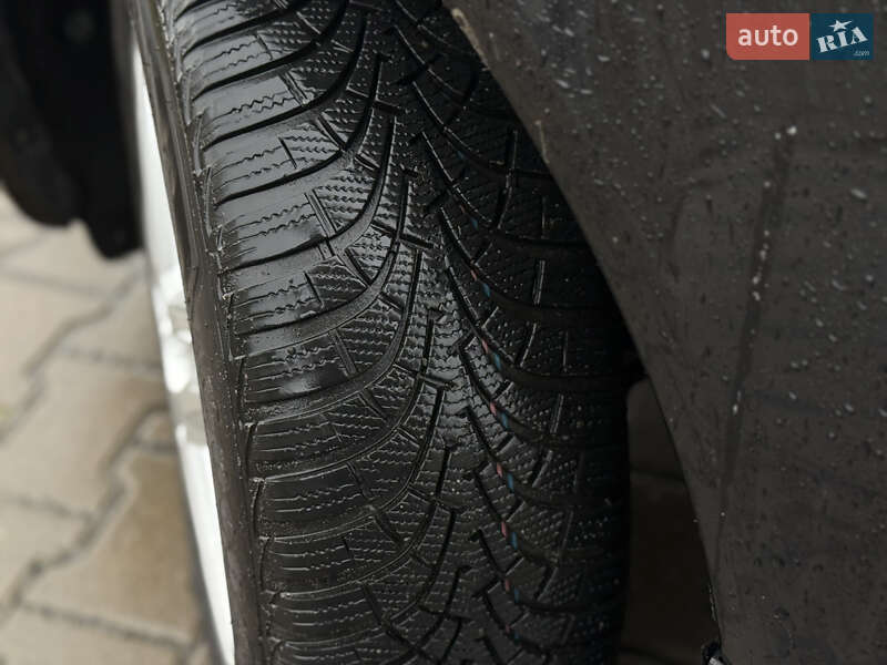 Универсал Skoda Octavia 2013 в Ровно