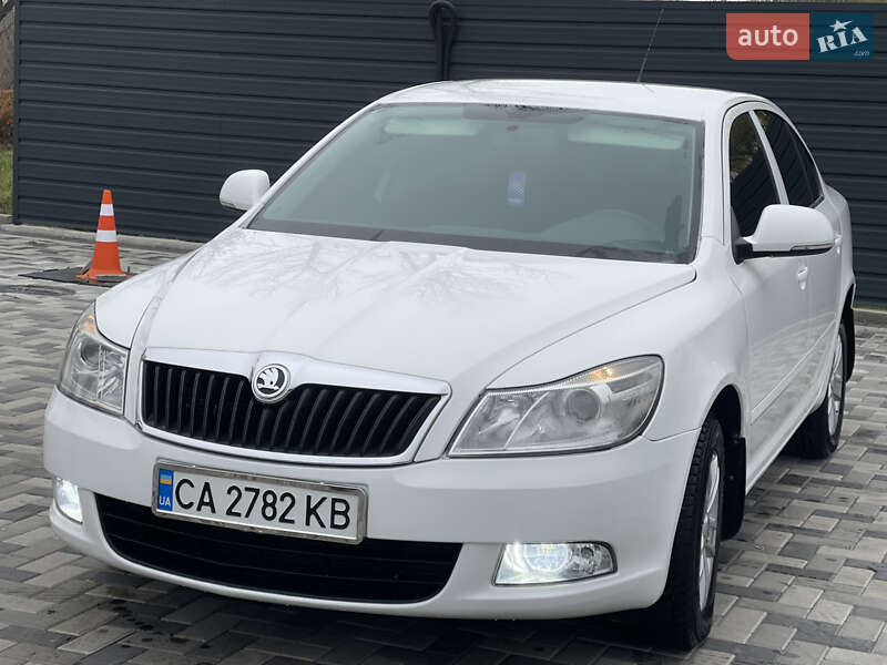 Лифтбек Skoda Octavia 2010 в Каневе фото 9 Лифтбек Skoda Octavia 2010 в Каневе