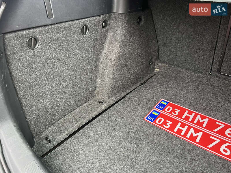 Универсал Skoda Octavia 2010 в Луцке