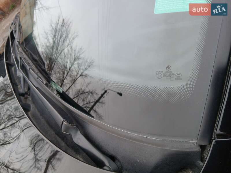 Лифтбек Skoda Octavia 2010 в Святопетровское фото 17 Лифтбек Skoda Octavia 2010 в Святопетровское