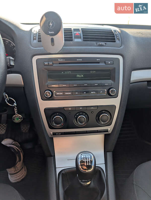 Лифтбек Skoda Octavia 2012 в Баре