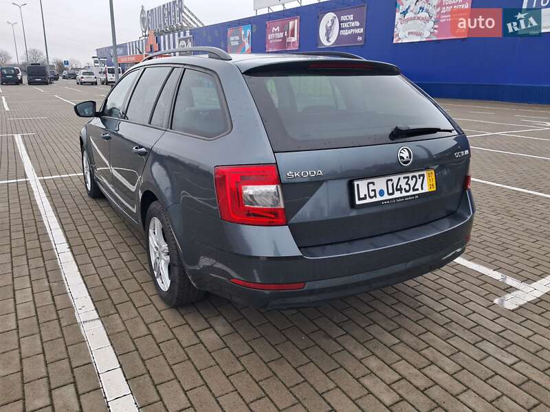 Универсал Skoda Octavia 2018 в Нововолынске