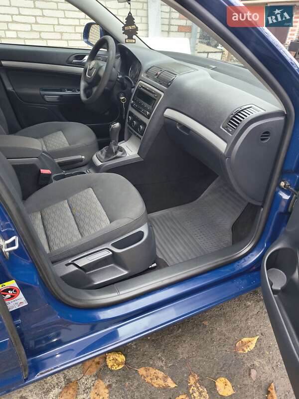 Универсал Skoda Octavia 2012 в Владимире фото 15 Универсал Skoda Octavia 2012 в Владимире