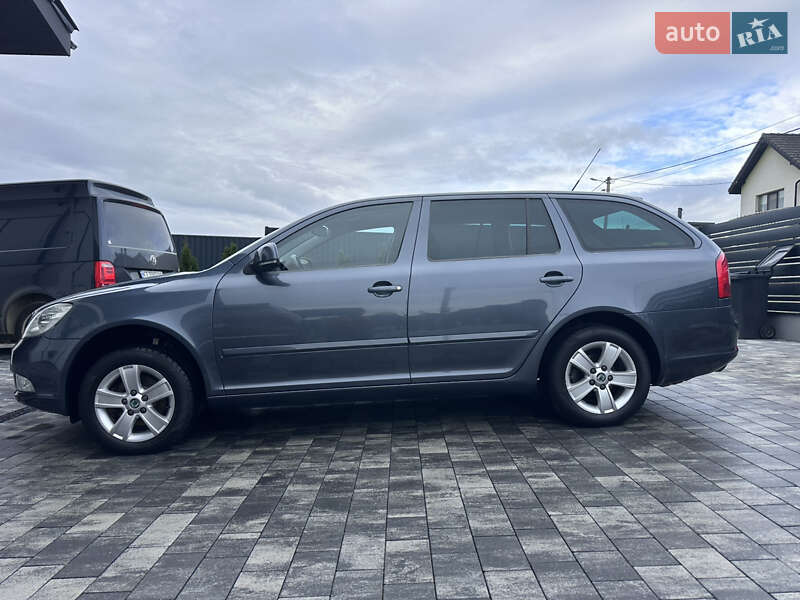 Универсал Skoda Octavia 2010 в Ивано-Франковске