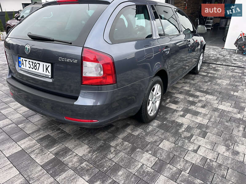 Универсал Skoda Octavia 2010 в Ивано-Франковске