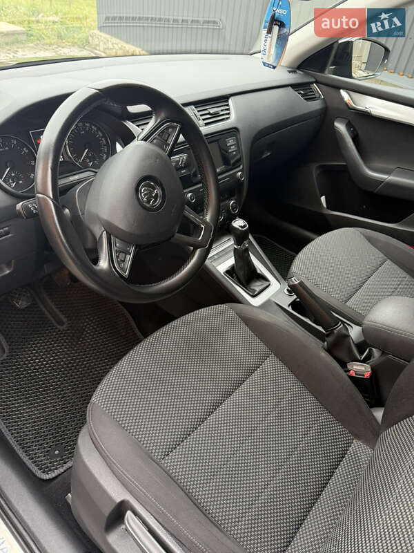 Лифтбек Skoda Octavia 2016 в Тернополе фото 11 Лифтбек Skoda Octavia 2016 в Тернополе