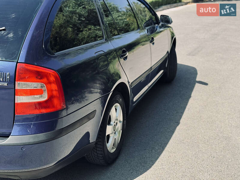 Универсал Skoda Octavia 2007 в Ровно