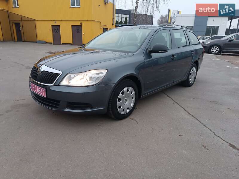 Универсал Skoda Octavia 2009 в Чернигове фото Универсал Skoda Octavia 2009 в Чернигове