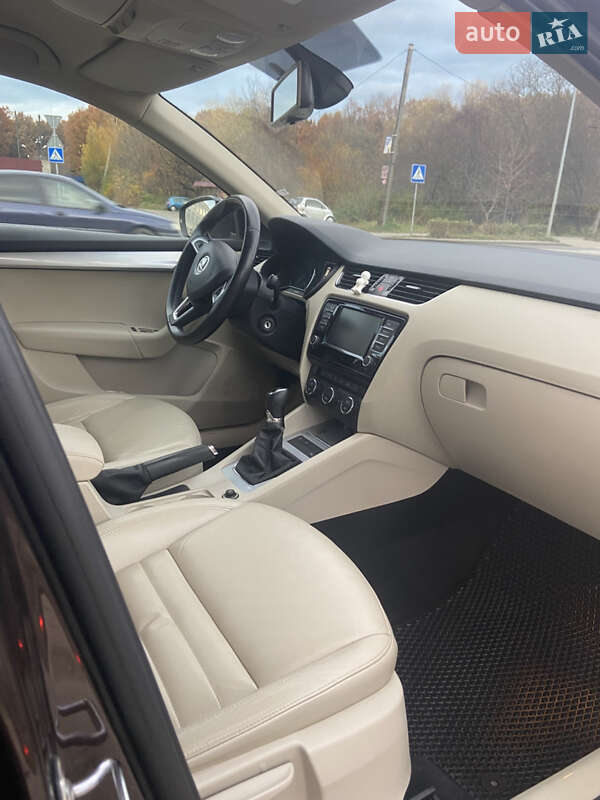 Універсал Skoda Octavia 2016 в Львові