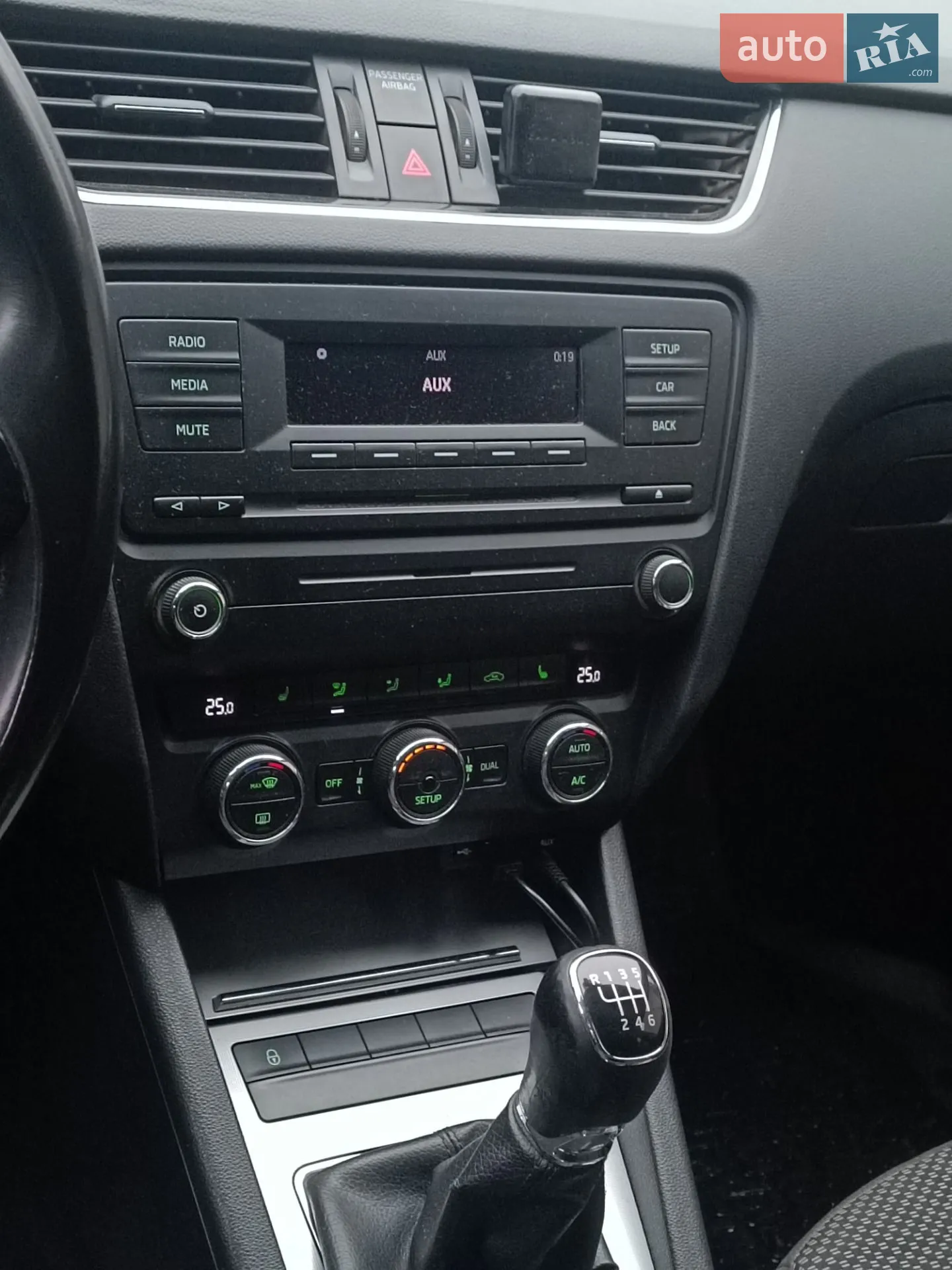2013 Skoda Octavia - мініатюра 21