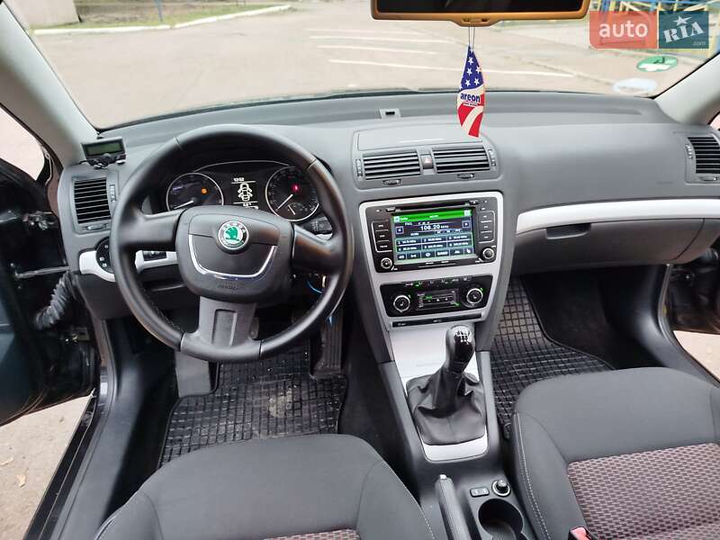 Універсал Skoda Octavia 2010 в Конотопі