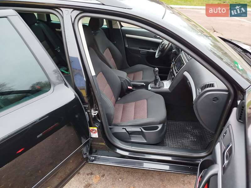 Універсал Skoda Octavia 2010 в Конотопі