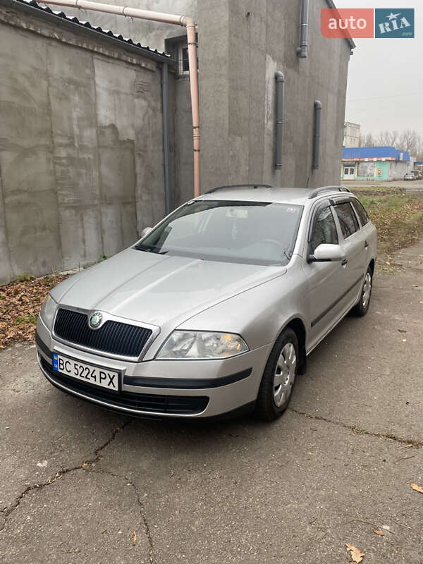 Універсал Skoda Octavia 2006 в Павлограді