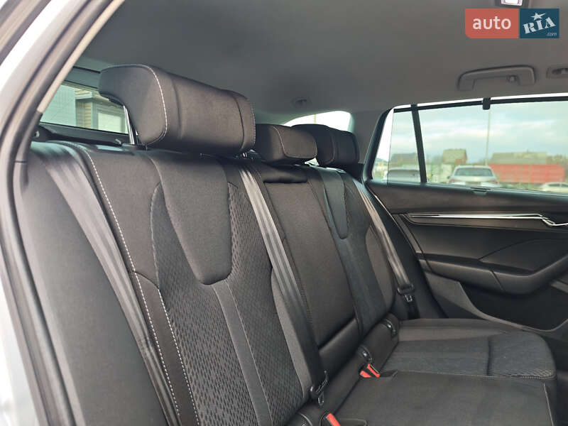 Універсал Skoda Octavia 2020 в Луцьку