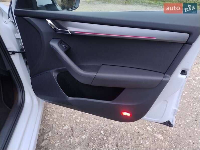 Універсал Skoda Octavia 2018 в Тернополі фото 23 Універсал Skoda Octavia 2018 в Тернополі