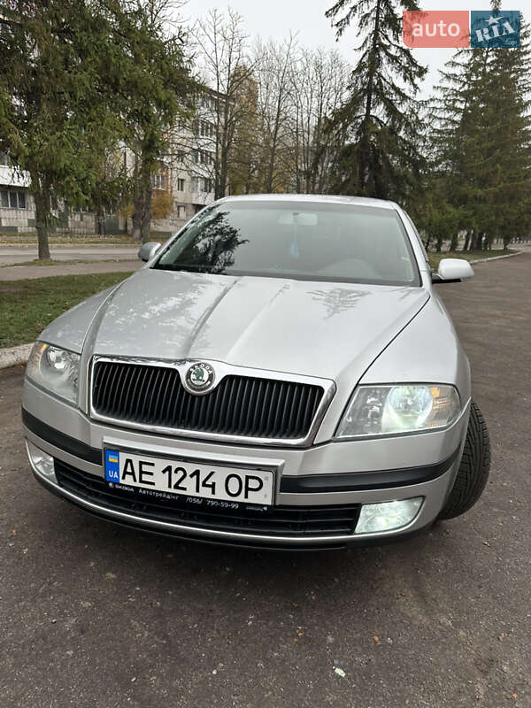 Ліфтбек Skoda Octavia 2006 в Кам'янському