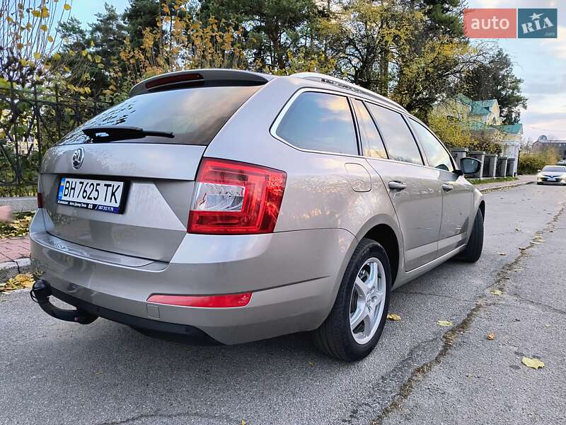Универсал Skoda Octavia 2014 в Умани