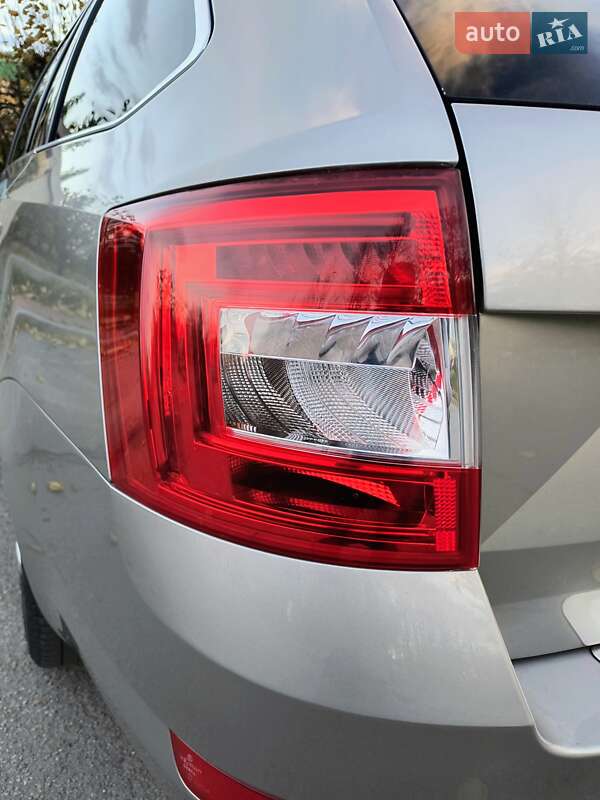 Универсал Skoda Octavia 2014 в Умани