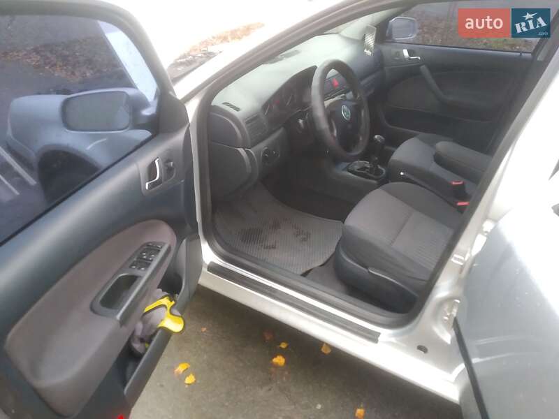 Лифтбек Skoda Octavia 2003 в Корце фото 2 Лифтбек Skoda Octavia 2003 в Корце