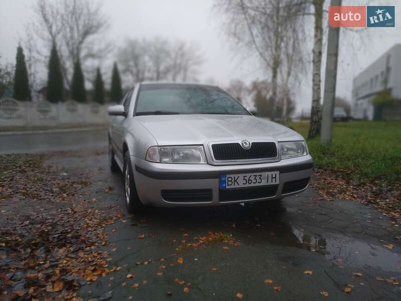 Лифтбек Skoda Octavia 2003 в Корце фото Лифтбек Skoda Octavia 2003 в Корце