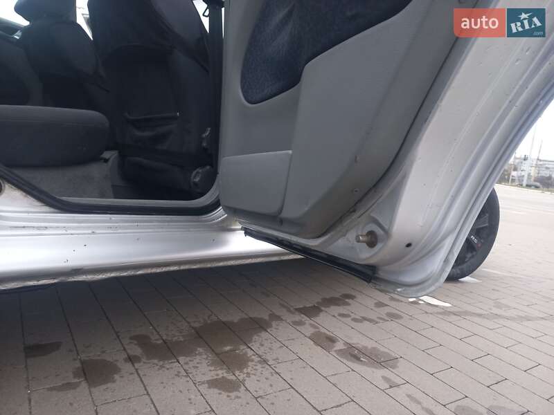 Универсал Skoda Octavia 2000 в Харькове фото 21 Универсал Skoda Octavia 2000 в Харькове