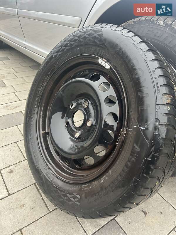 Универсал Skoda Octavia 2011 в Зборове