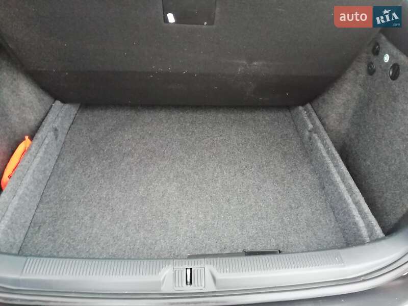 Универсал Skoda Octavia 2005 в Ровно