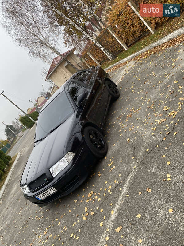 Лифтбек Skoda Octavia 2006 в Броварах