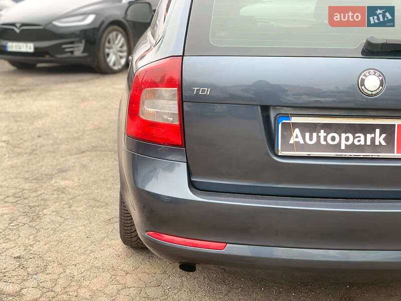 Универсал Skoda Octavia 2010 в Виннице