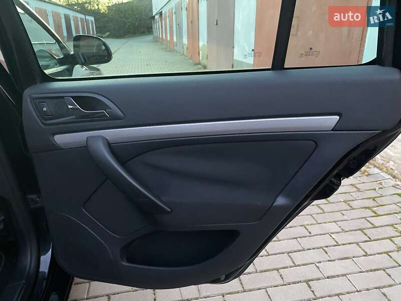 Універсал Skoda Octavia 2010 в Луцьку фото 32 Універсал Skoda Octavia 2010 в Луцьку