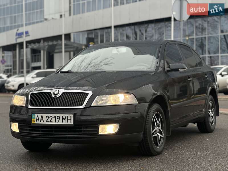 Лифтбек Skoda Octavia 2008 в Киеве