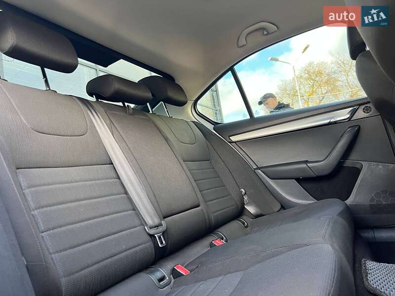 Лифтбек Skoda Octavia 2014 в Ивано-Франковске фото 24 Лифтбек Skoda Octavia 2014 в Ивано-Франковске