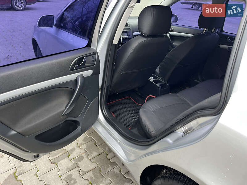 Универсал Skoda Octavia 2008 в Дрогобыче