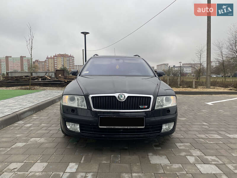 Универсал Skoda Octavia 2006 в Вараше