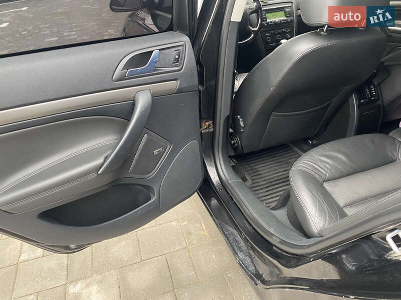 Универсал Skoda Octavia 2006 в Вараше