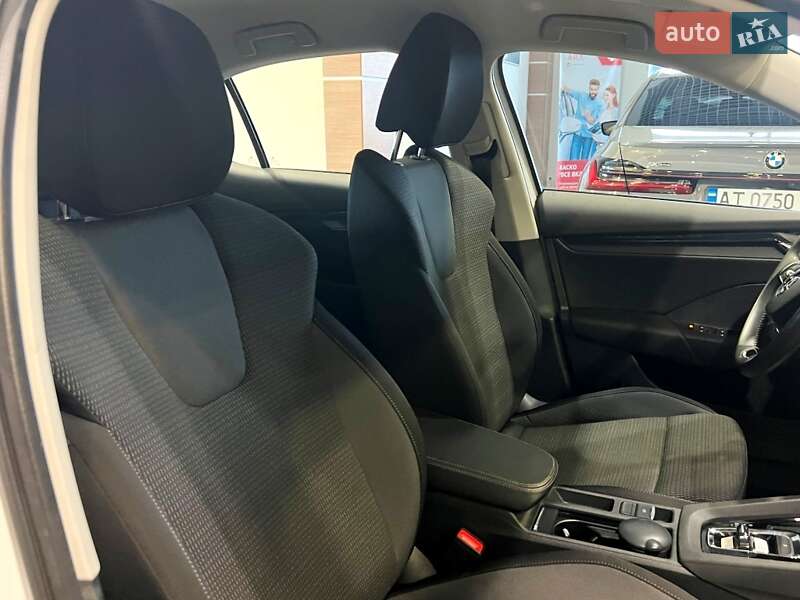 Ліфтбек Skoda Octavia 2020 в Києві