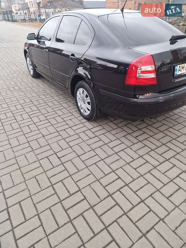 Лифтбек Skoda Octavia 2007 в Житомире