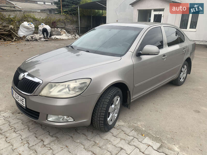 Ліфтбек Skoda Octavia 2009 в Рівному фото 5 Ліфтбек Skoda Octavia 2009 в Рівному