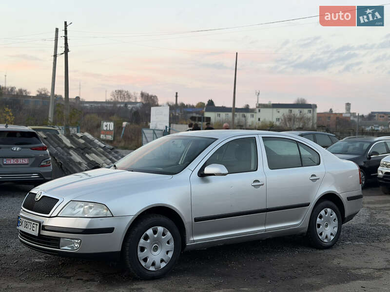 Лифтбек Skoda Octavia 2005 в Ровно фото 13 Лифтбек Skoda Octavia 2005 в Ровно