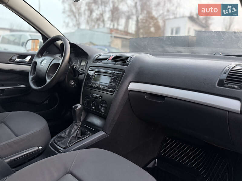 Лифтбек Skoda Octavia 2005 в Ровно фото 59 Лифтбек Skoda Octavia 2005 в Ровно