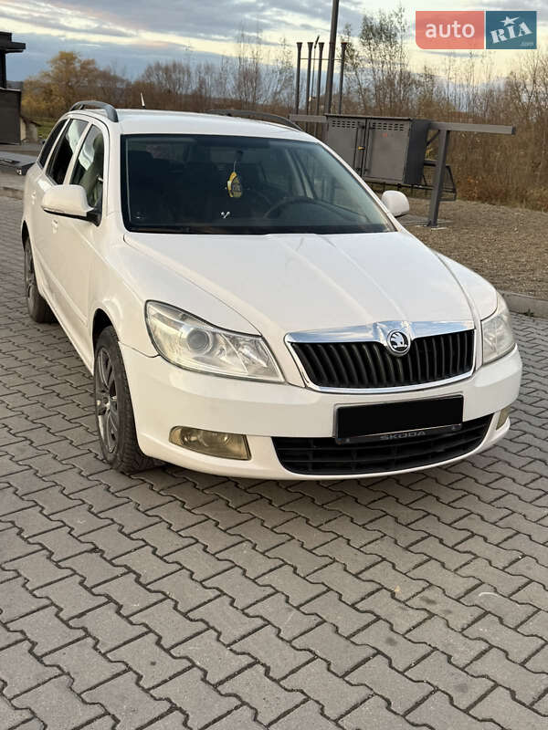 Skoda Octavia 2012 Skoda Octavia 2012