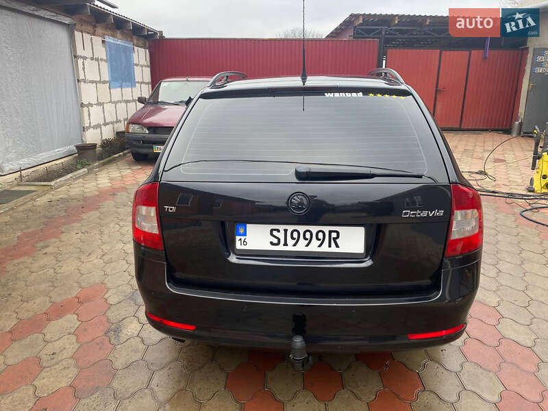 Универсал Skoda Octavia 2010 в Любашевке