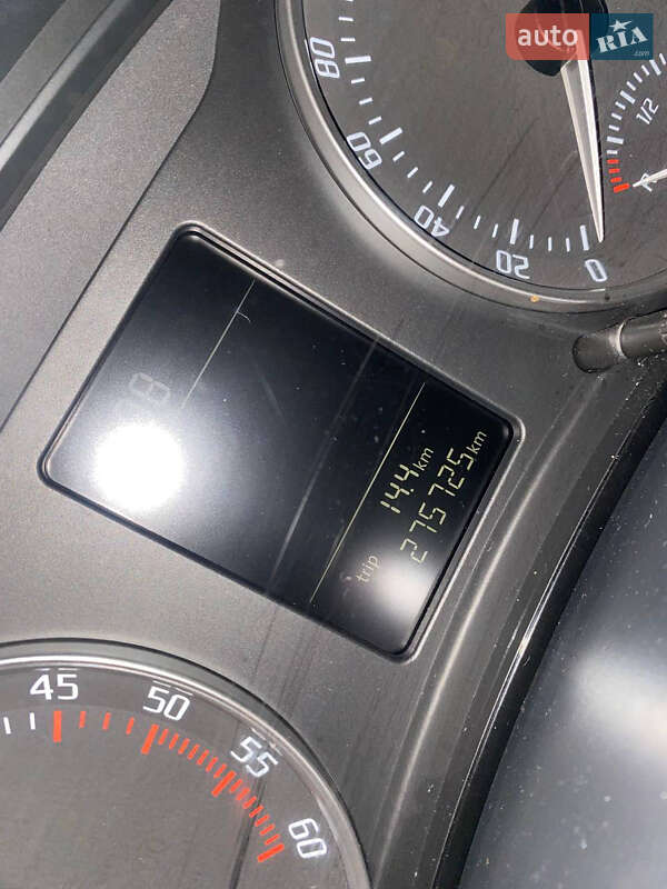 Универсал Skoda Octavia 2010 в Любашевке