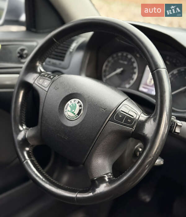 Универсал Skoda Octavia 2005 в Днепре