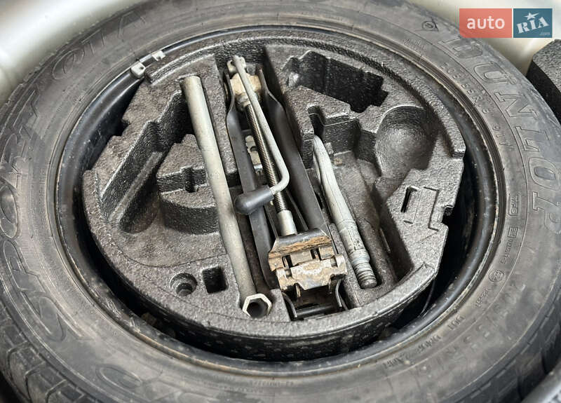 Универсал Skoda Octavia 2005 в Днепре