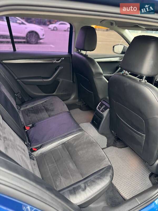 Универсал Skoda Octavia 2016 в Киеве