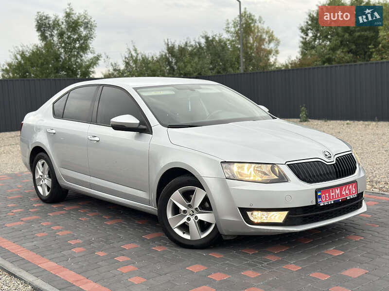 Ліфтбек Skoda Octavia 2015 в Береговому фото 2 Ліфтбек Skoda Octavia 2015 в Береговому
