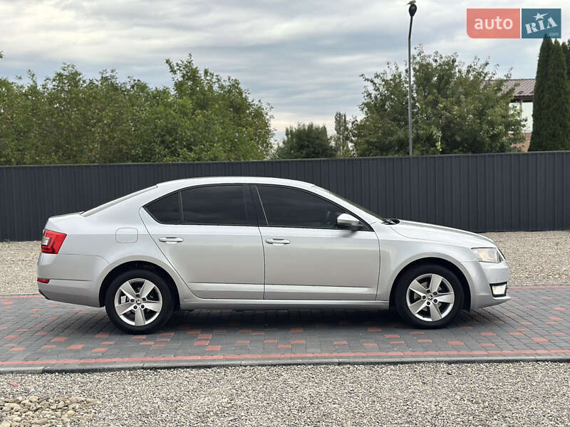 Ліфтбек Skoda Octavia 2015 в Береговому фото 12 Ліфтбек Skoda Octavia 2015 в Береговому