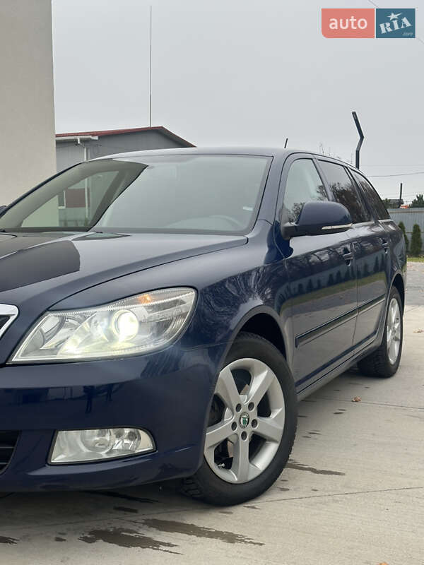 Универсал Skoda Octavia 2012 в Луцке